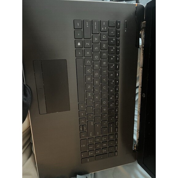 HP 17-BY0035cl 17.3” Parts Only - Picture 4 of 9